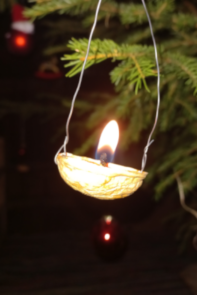 Talgliechtli am Weihnachtsbaum
